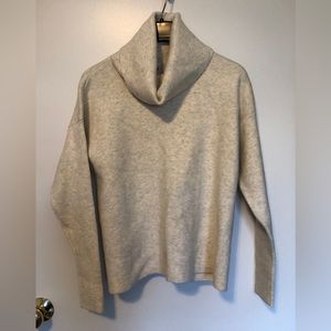 Cabi Luxe Turtleneck Size S NEW w/out Tags
